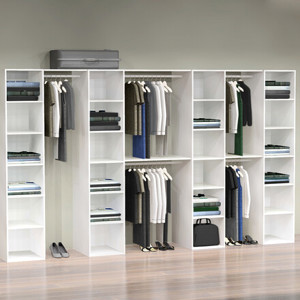  Garderobe indretning B: 330 cm